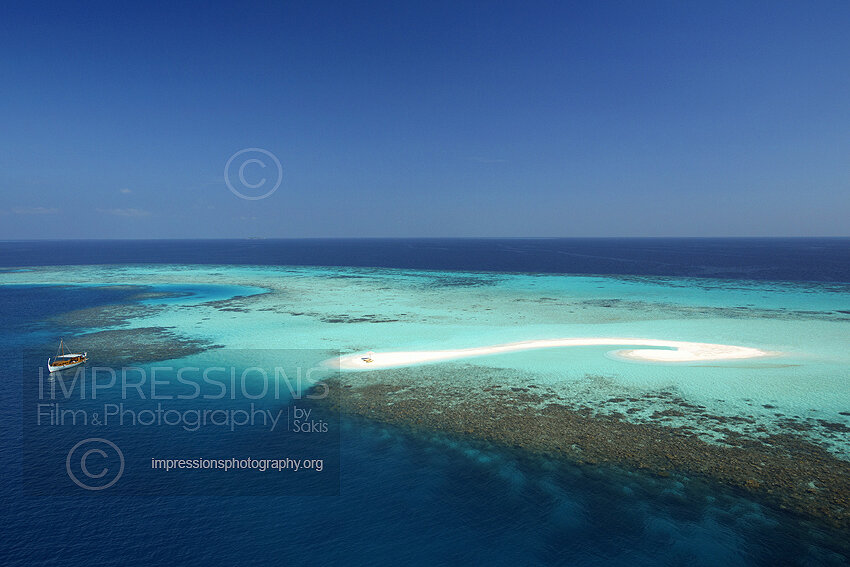 Maldives, Aerial view of sandbank