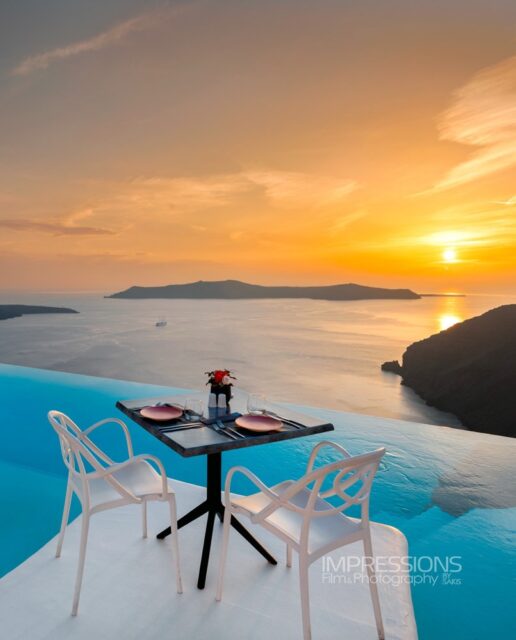 Capturing Luxury. Timeless Light.
Where the elegance of luxury hospitality meets and honours the soul of its destination.  📸 Luxury Hotel & Villa Photographer | Visual Storytelling  #hospitalityphotography #hotelphotography #luxuryvilla #visualstoryteller #santorini