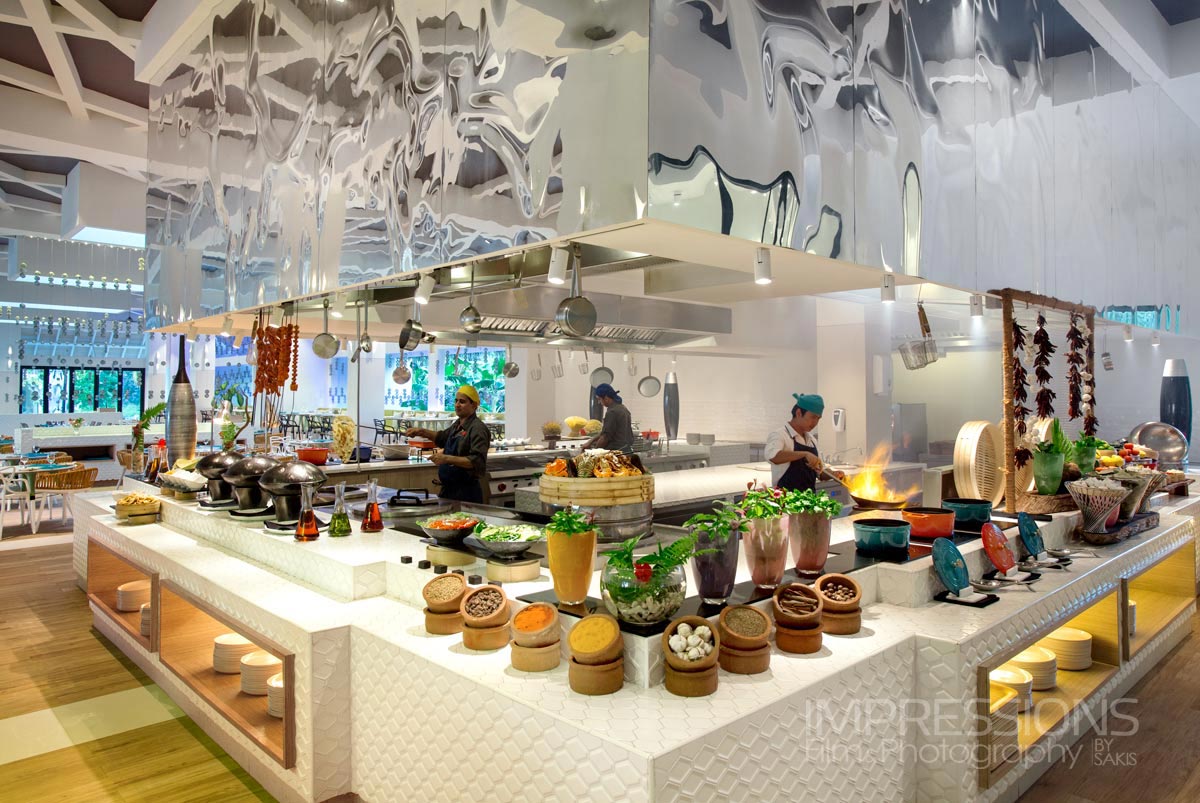 kandima maldives buffet restaurant interior