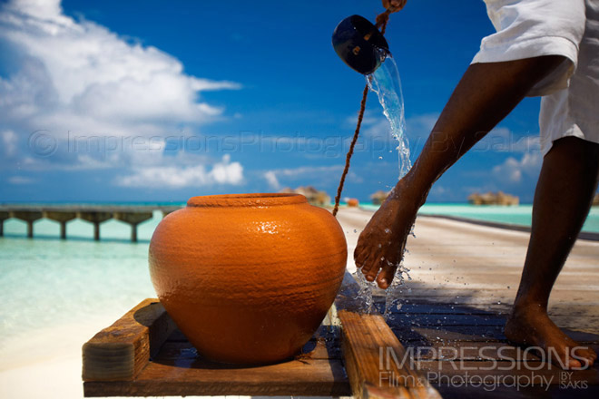 luxury hotel guest service butler gili lankanfushi maldives