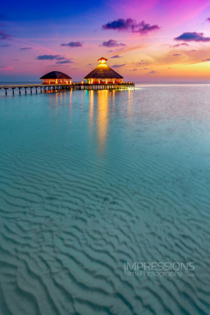 luxury resort hero shot huvafen fushi dining restaurant sunset