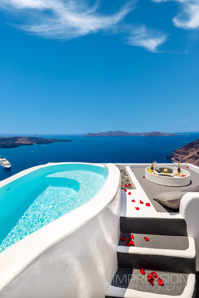 santorini hotel photographer Dana Villas & Infinity Suites infinity pool view