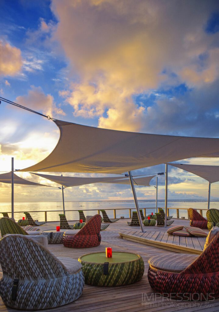 velassaru resort architecture photography bar lounge