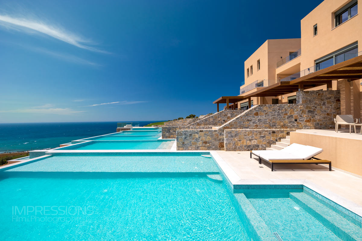 villa infinity pool crete
